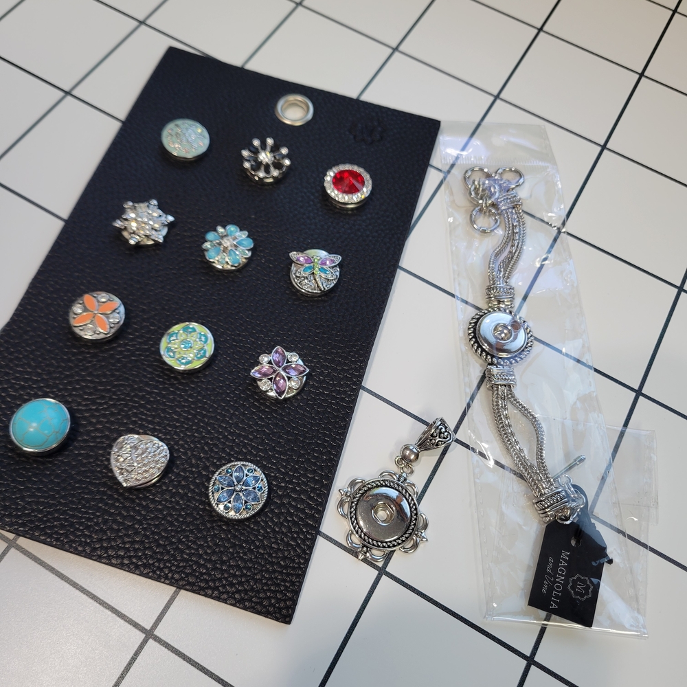 Interchangeable Jewelry Lot - Magnolia&Vine/Ginger Snaps Collection